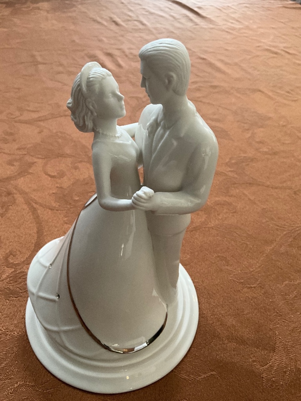 Lenox Cake Topper- Bliss